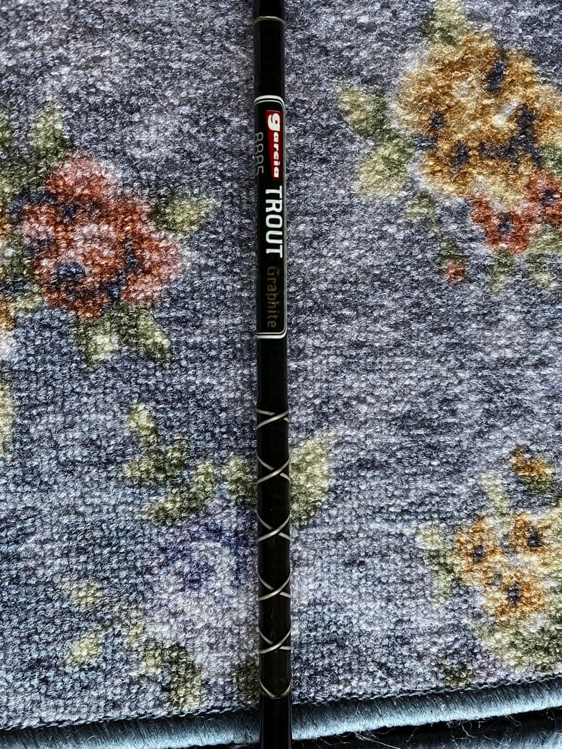 Garcia Trout Graphite 8885 フライロッド #7-8