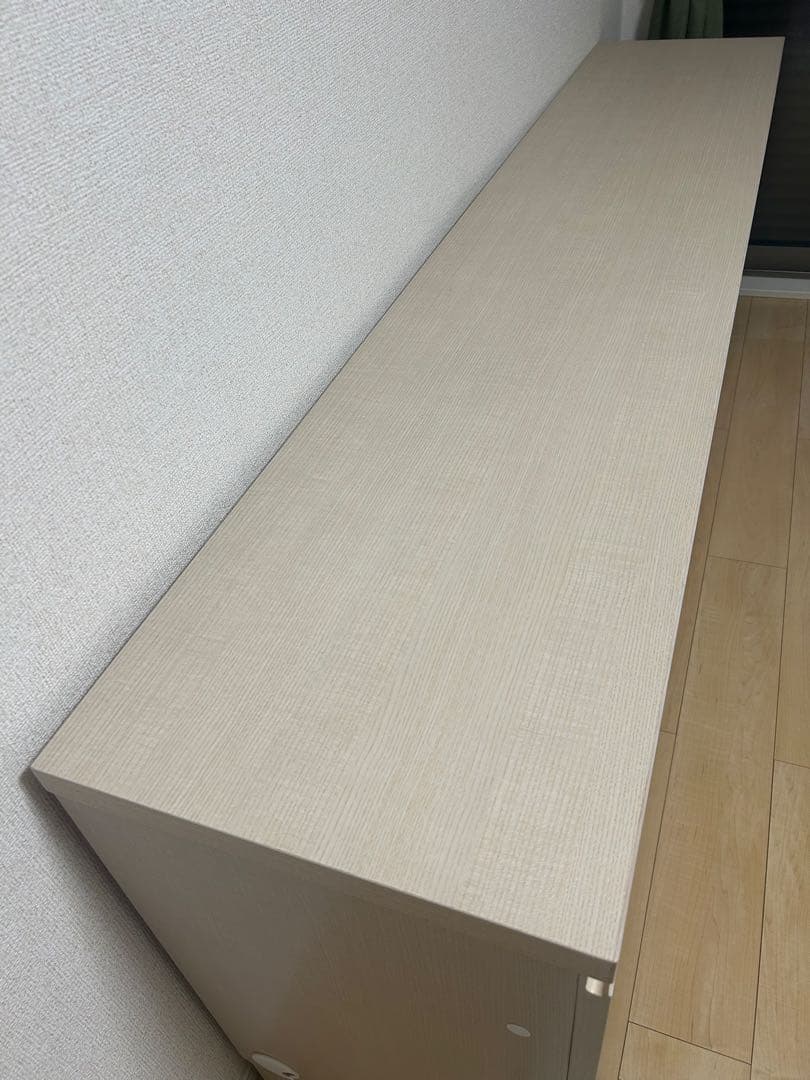 あき　※分解して発送します　KEYUKA リビングボード　送料込み