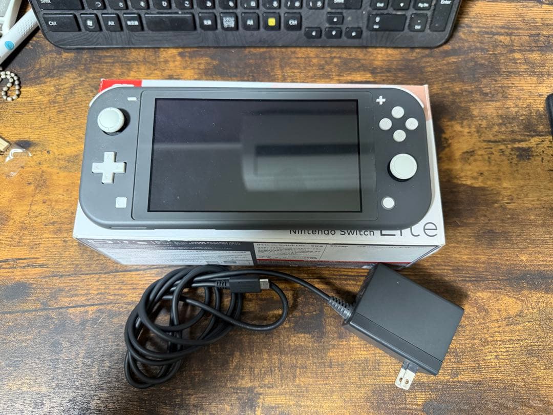 Nintendo Switch light グレー　箱　充電アダプタ付き