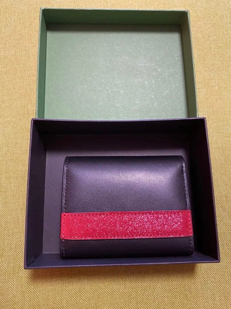 【新品】Kate Spade 名刺入れ ニューヨークデザイン(マティーニ)