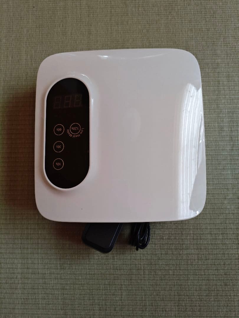 リーフジェル　コードレスLEDライト　ネイルライト