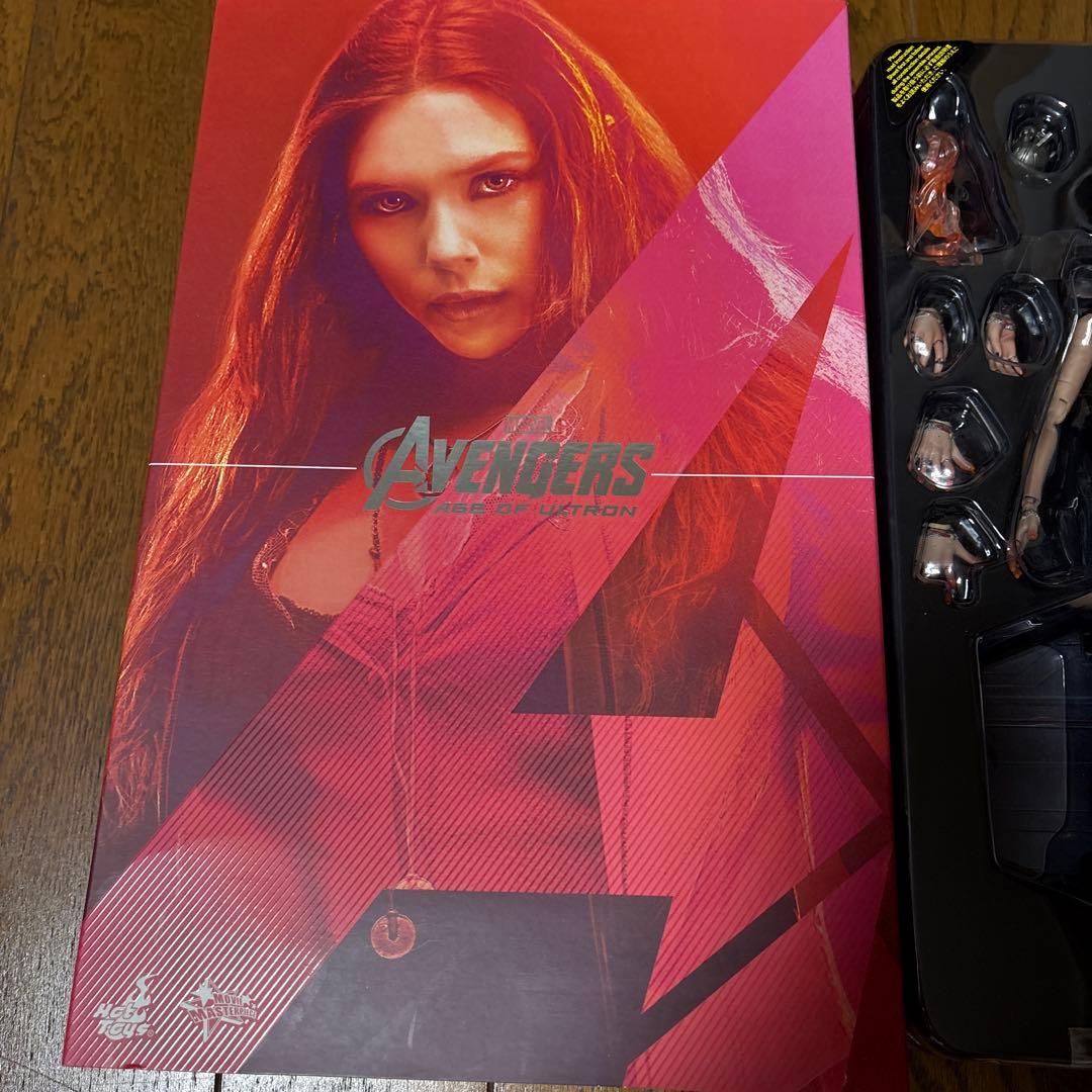 【最終値下げ】ホットトイズ　スカーレット・ウィッチ フィギュア