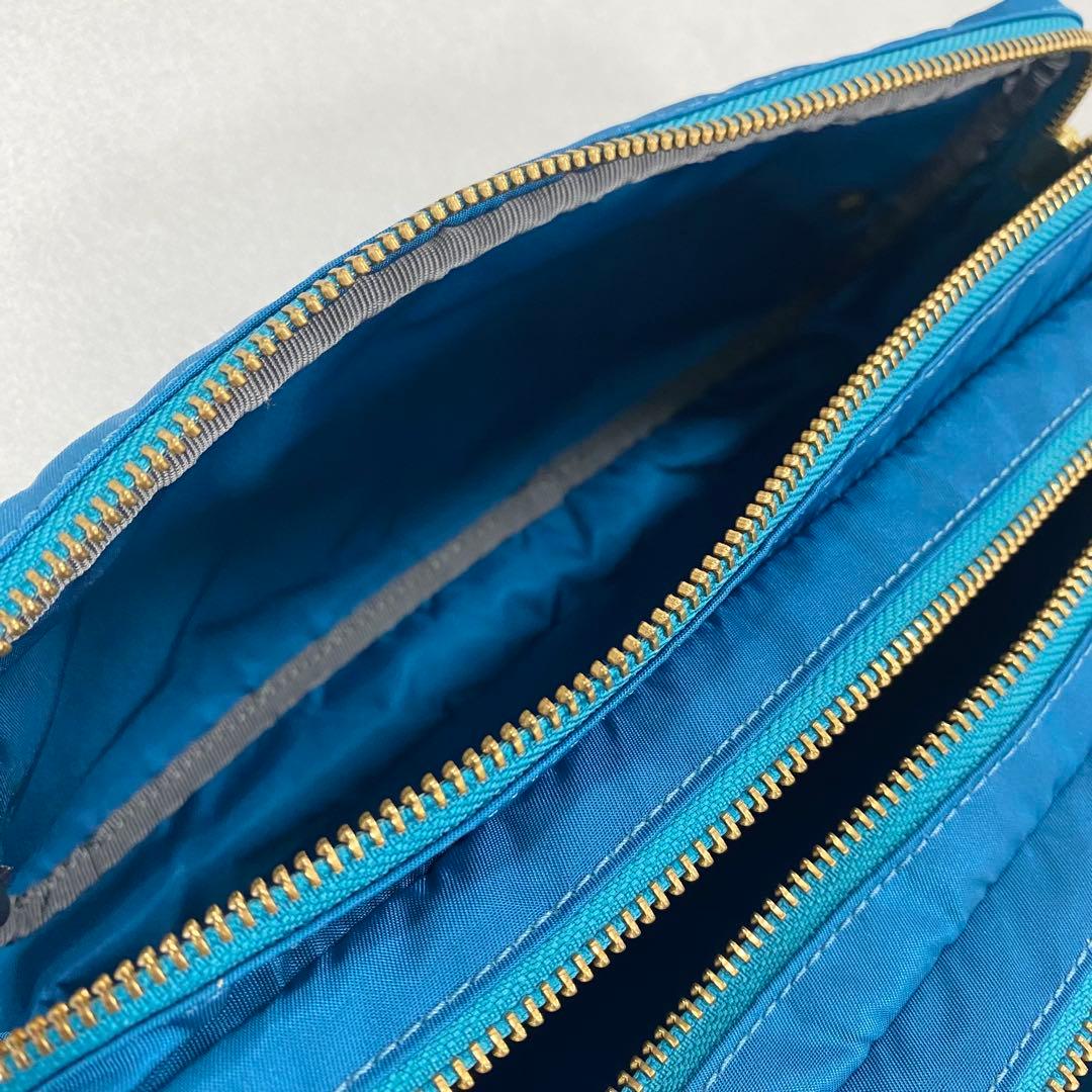 felisi フェリージ　多機能バッグ