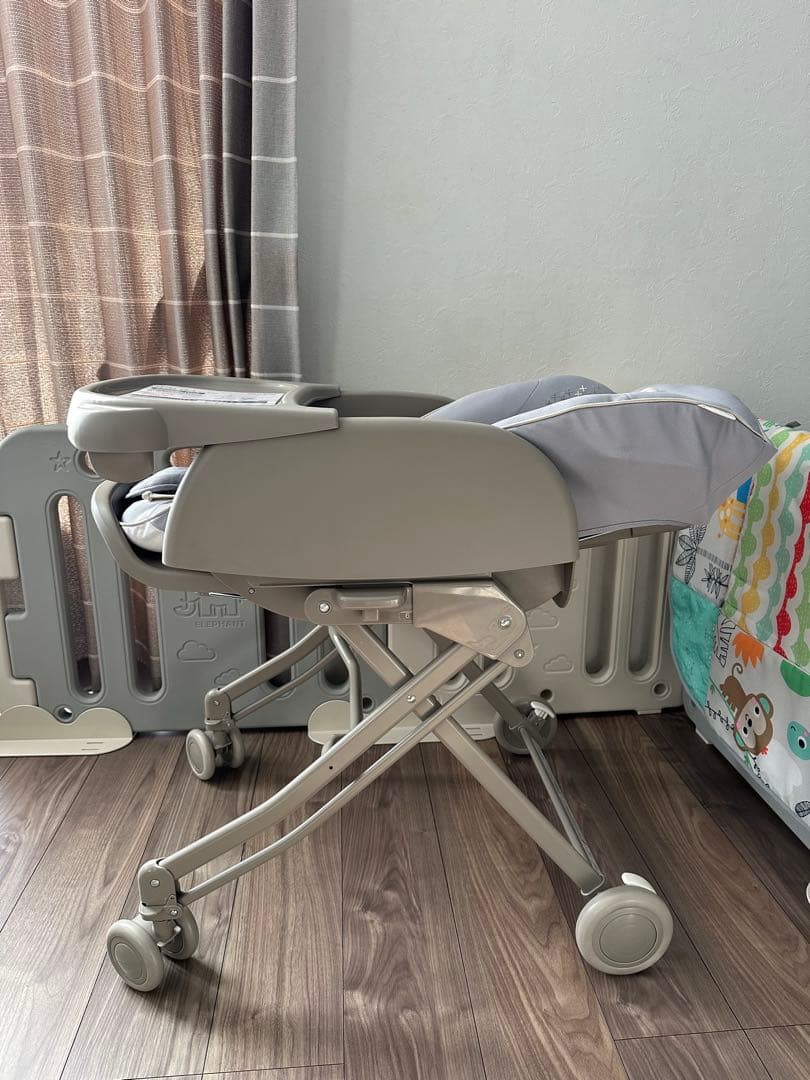 Aprica ユラリズム スマート AB （ベビーザらス限定モデル）