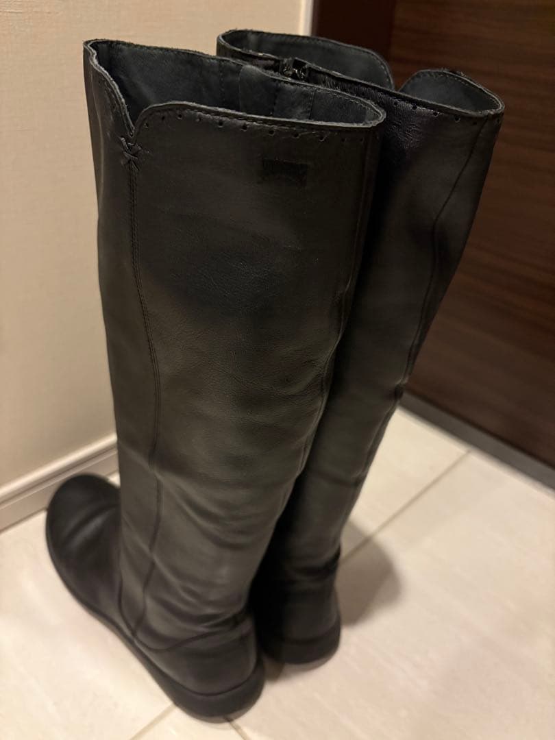 カンペール　ブラックレザー ロングブーツ サイドファスナー