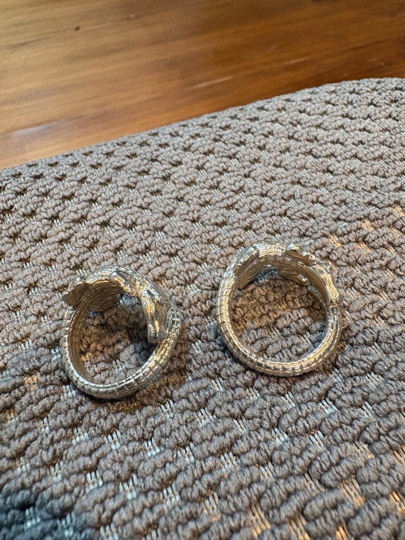 ミソラ　シルバー製 ワニ型　クロコ財布