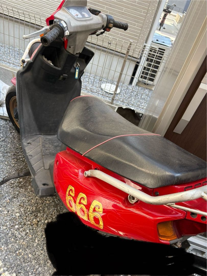 ヤマハ　bw's100 台湾仕様部品取り車