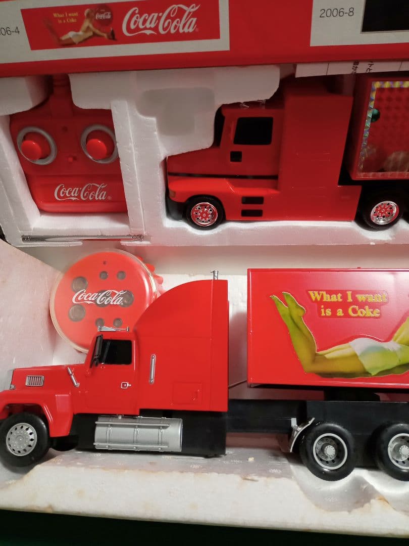 Coca-Cola トレーラー型トラック リモコン付き2台ジャンク品