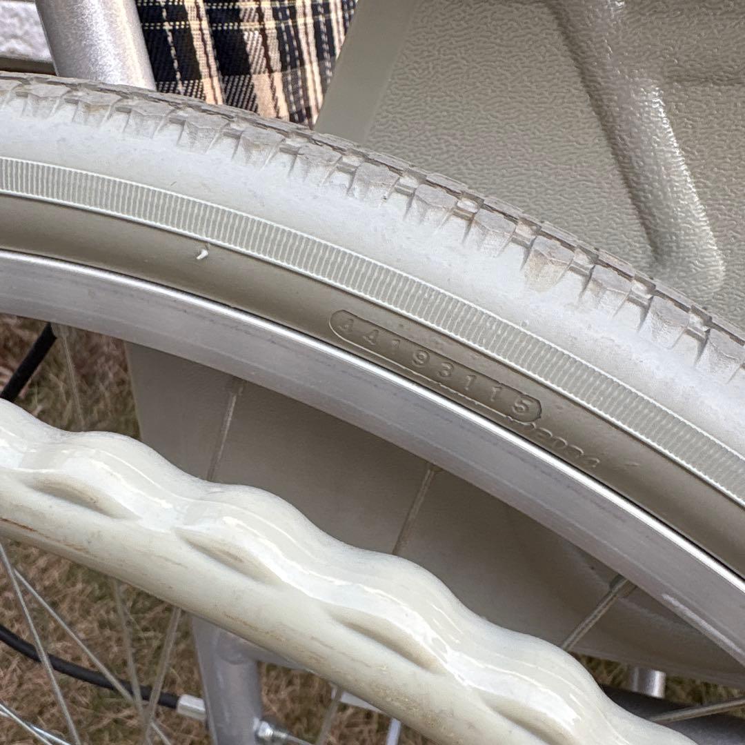 テイコブ　TacaoF 幸和製作所 ハンドブレーキ付きアルミ製車いす B-31