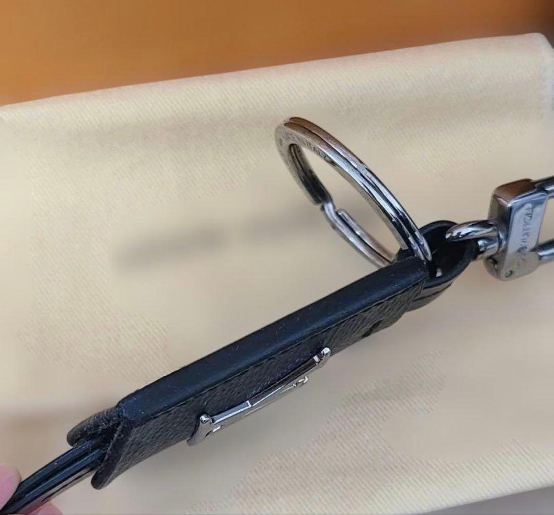 Louis Vuitton モノグラムエクリプス キーリング