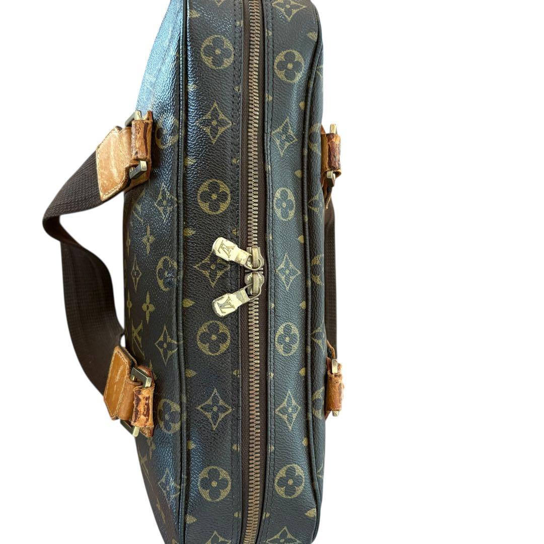 ルイヴィトン モノグラム サックボスフォール ビジネスバッグ メンズ