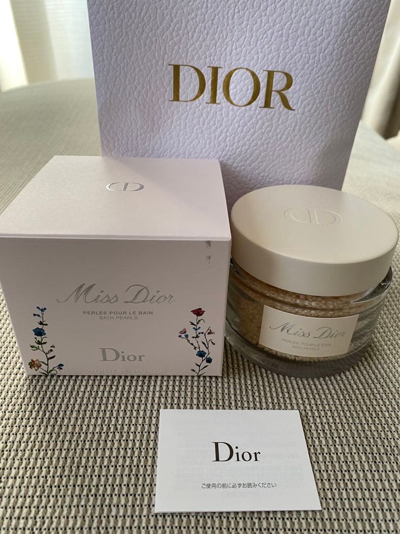 【新品】DIOR ミスディオール　バスパール　100g 限定品　入浴剤