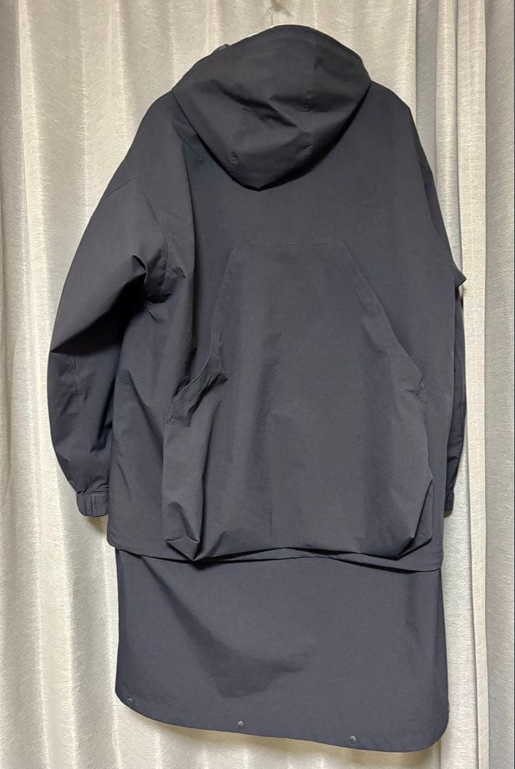 GU エンジニアードガーメンツ　パデットシェルパーカー　ネイビー　Lサイズ