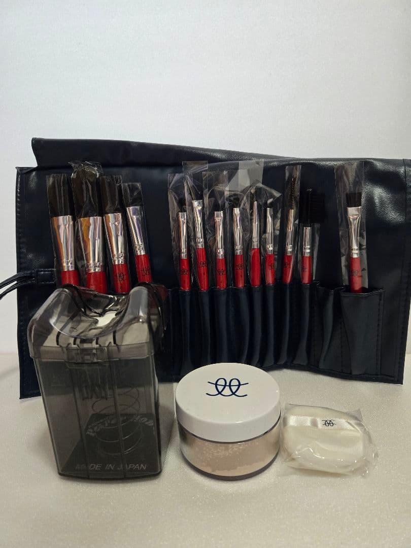 美容学校教材　メイクアップセット　新品