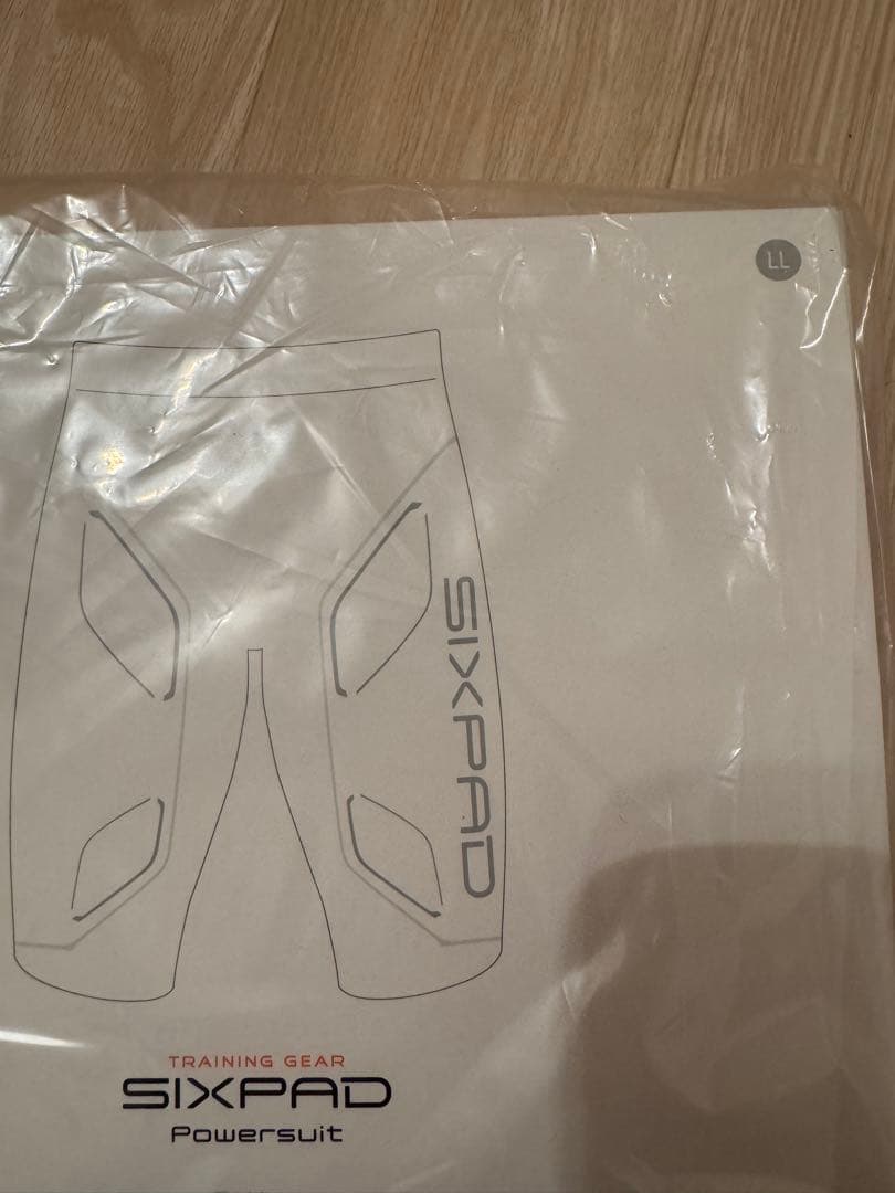 最終値下げ【新品未使用】シックスパッド パワースーツ 上下 LLメンズ 男性