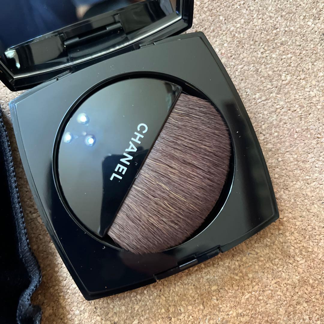 新品未使用　カメリア フトゥラ パウダーチーク トリオ