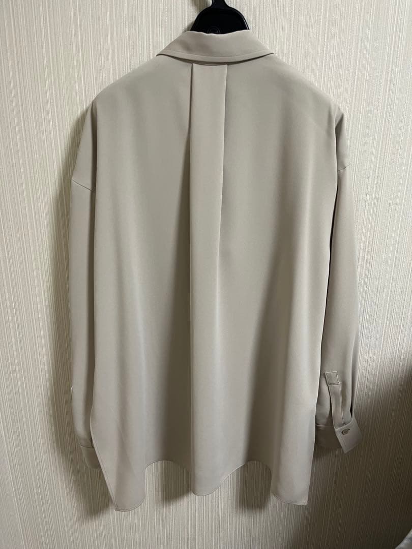 NOBLE シーズンカラープレーンシャツ　ベージュ　ノーブル