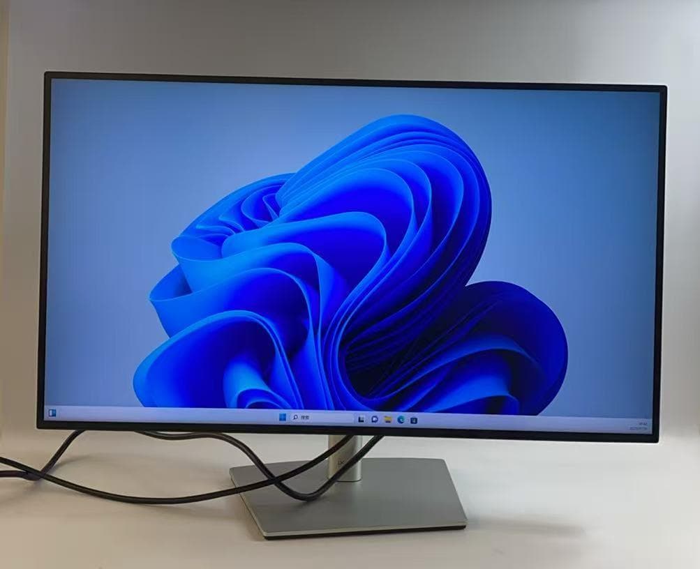 Dell 27インチ USB-Cハブ モニター U2722DE 訳あり