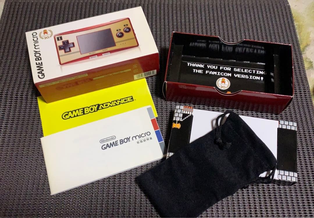 【箱のみ】ゲームボーイミクロ(20周年限定ファミコンバージョン) 良好
