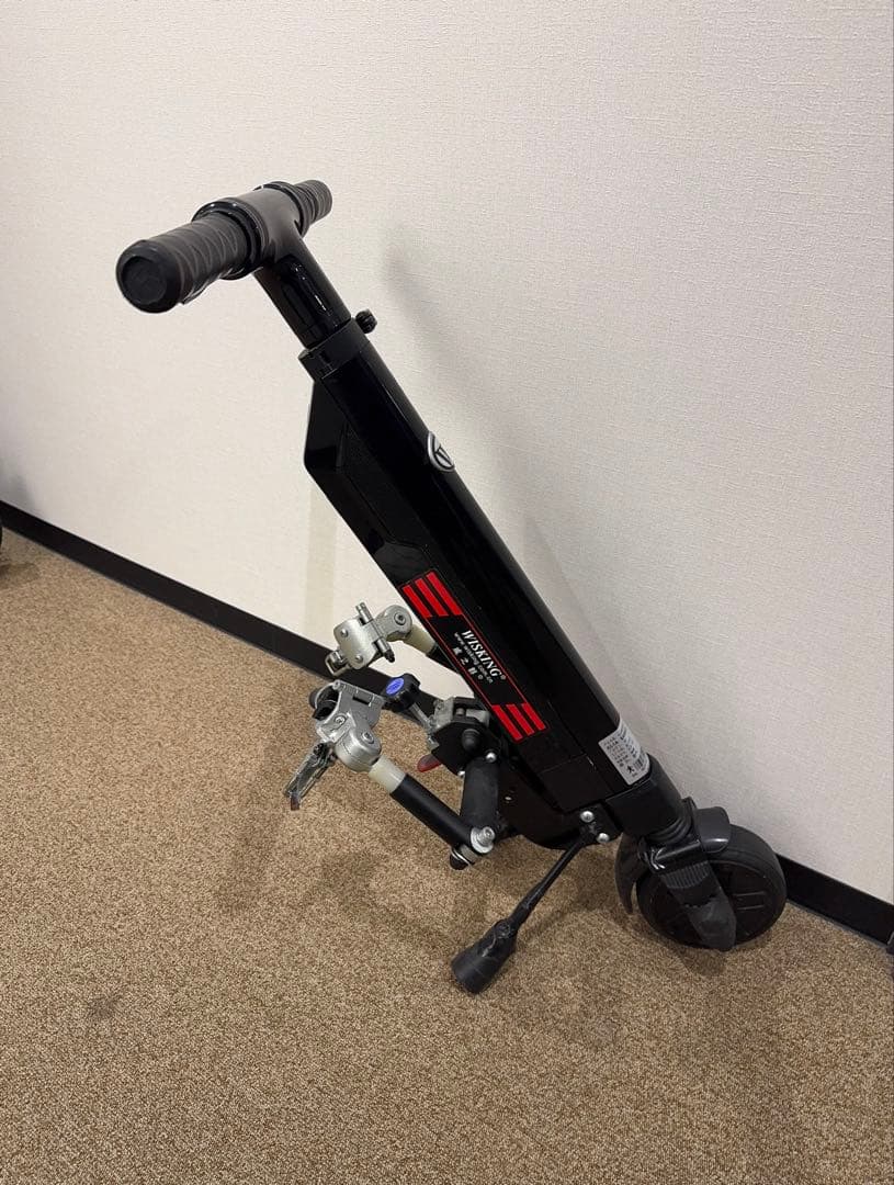 中国製車椅子用電動アシスト(バッテリー故障)