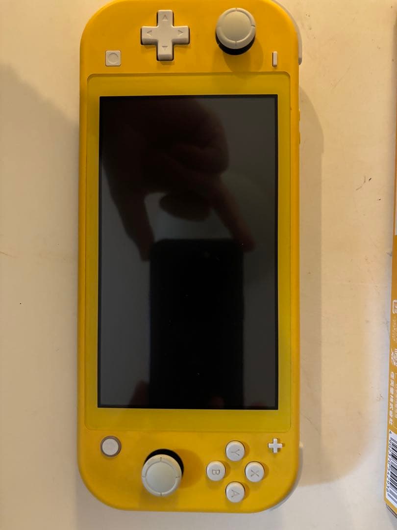 Nintendo Switch Lite 黄色　本体　充電器　箱付き2024年