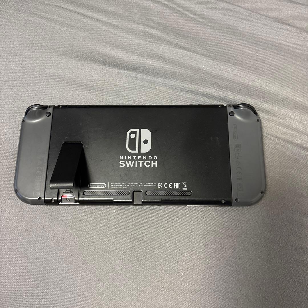 【即日発送】美品　Switch 本体のみジョイコン2つ付き 2018年製