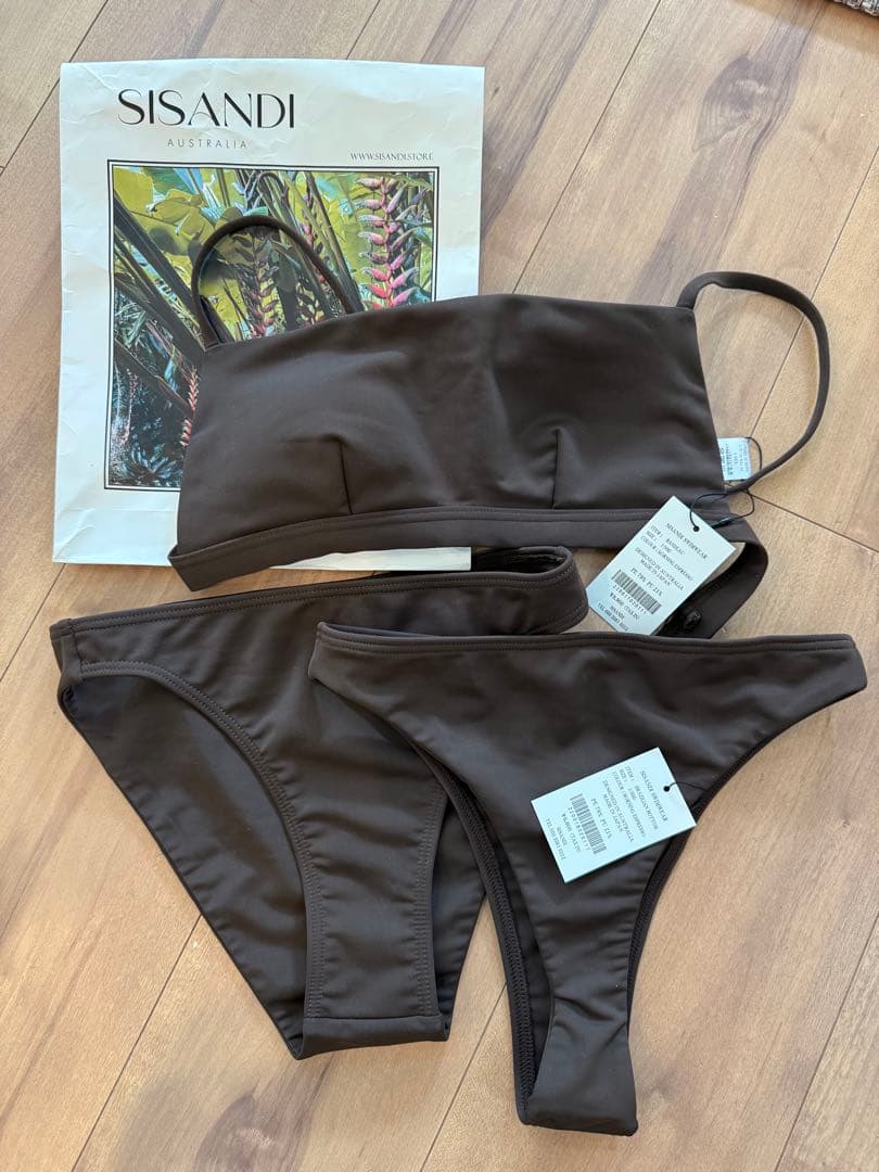sisandi シサンディ　morning espresso ビキニ