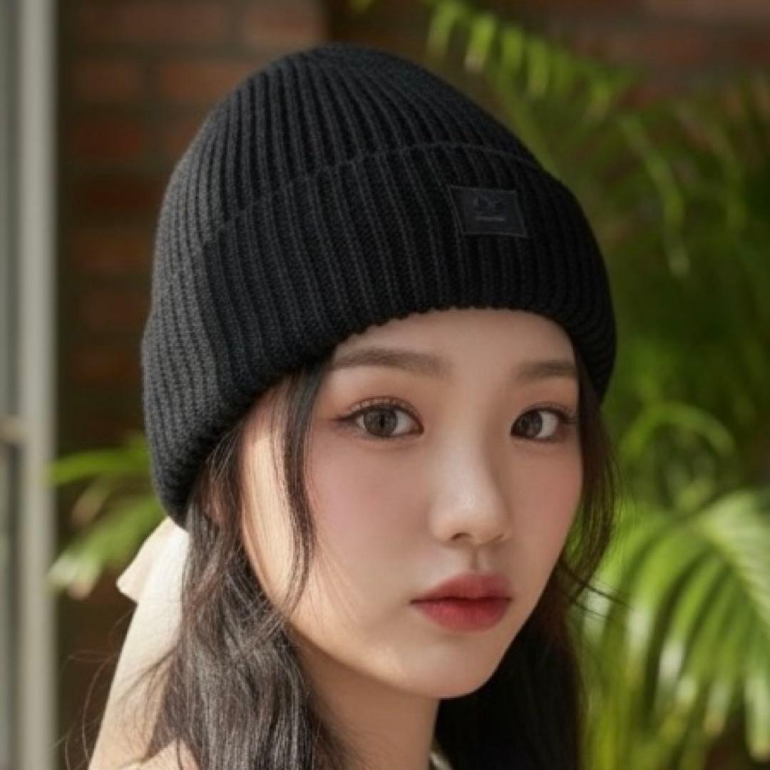 新品タグ付き✌️acne スモールフェイスニットキャップ　定価26400円