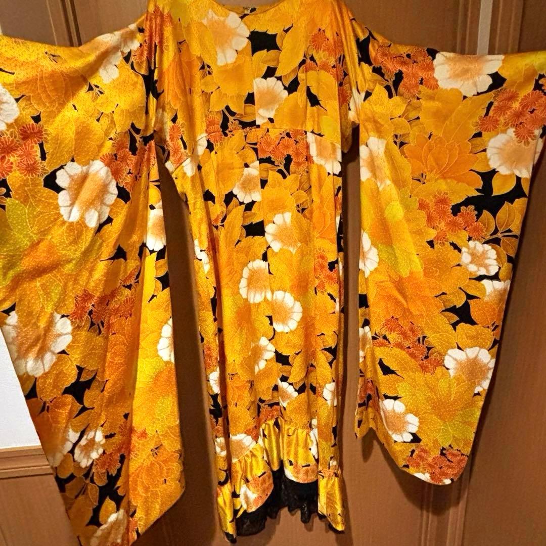 恵美子様 着物 振袖 リメイク 花柄ロングドレス オレンジ 黒 カラオケ