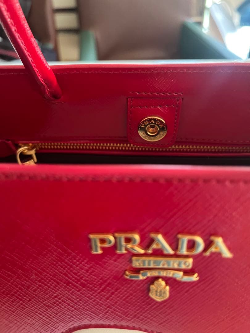 ドリア PRADA フラワー トート(ストラップ付)