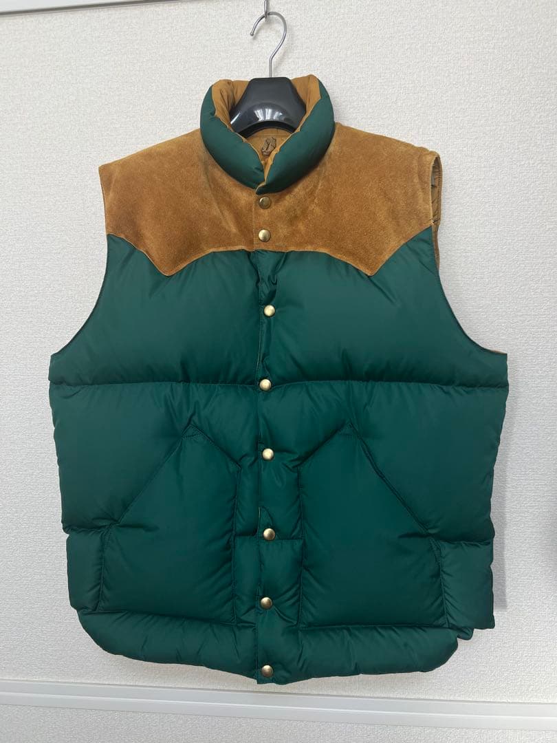 Rocky Mountain Featherbed 50周年 ダウンベスト 緑