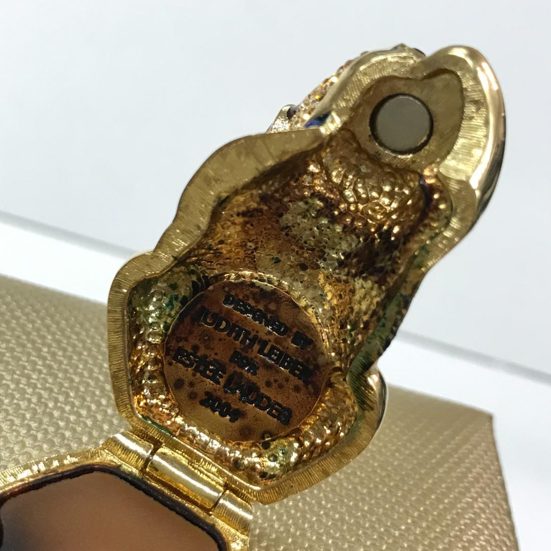 エスティローダー スワロフスキー JUDITH LEIBER 練り香水 子犬 犬