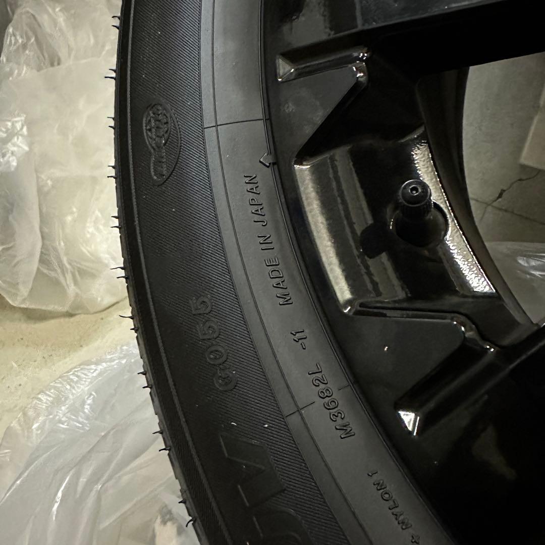 デリカD5シャモニー　純正ホイールセット