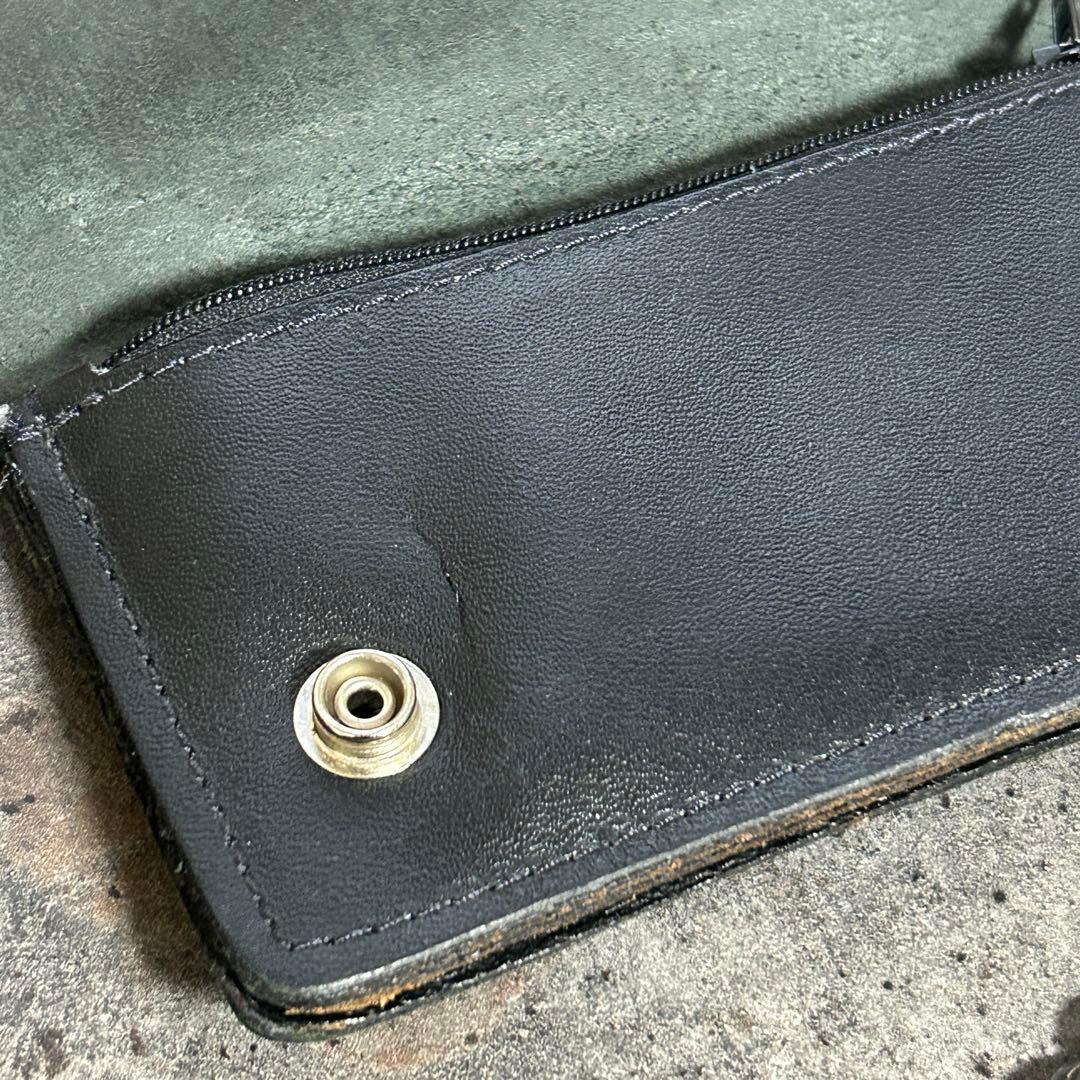 USA製 chain tracker wallet