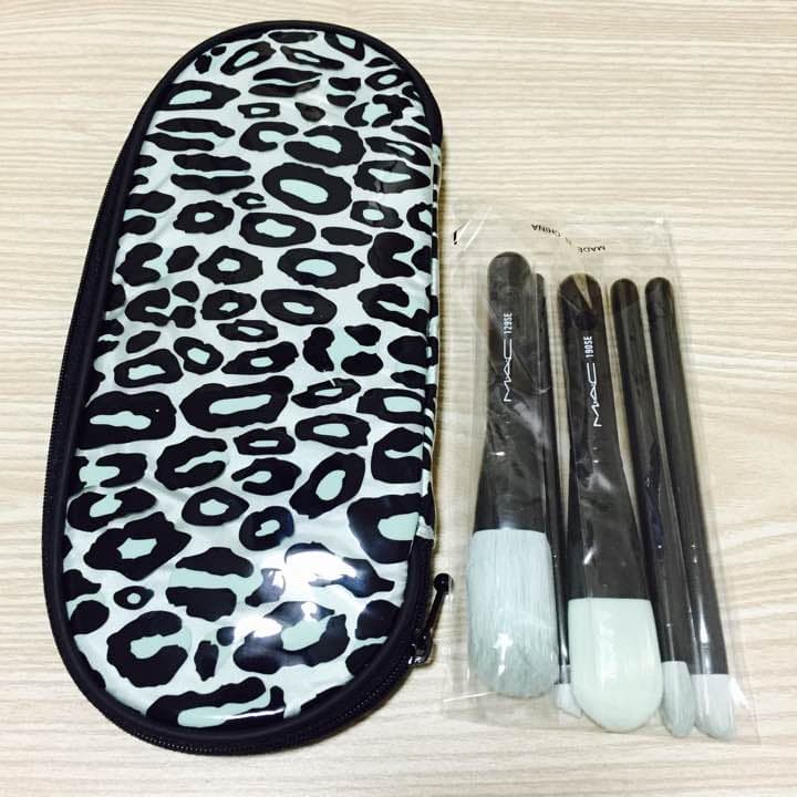 絶品大人気M.A.Cブラシバッグ