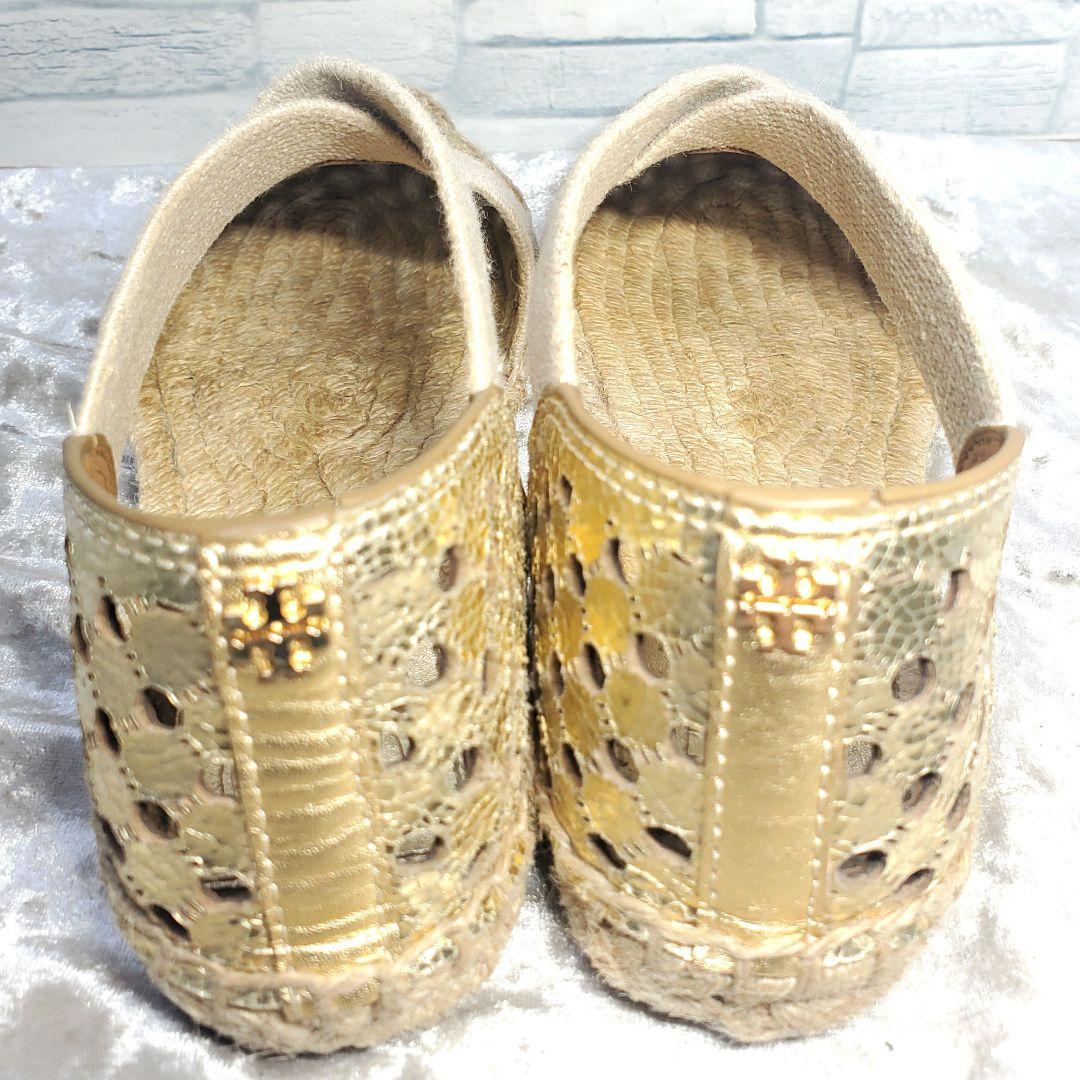 【極美品】✨Tory Burch 23cm パンチングレザー ゴールド ロゴ 6