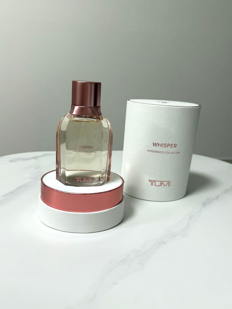 TUMI WHISPER 香水