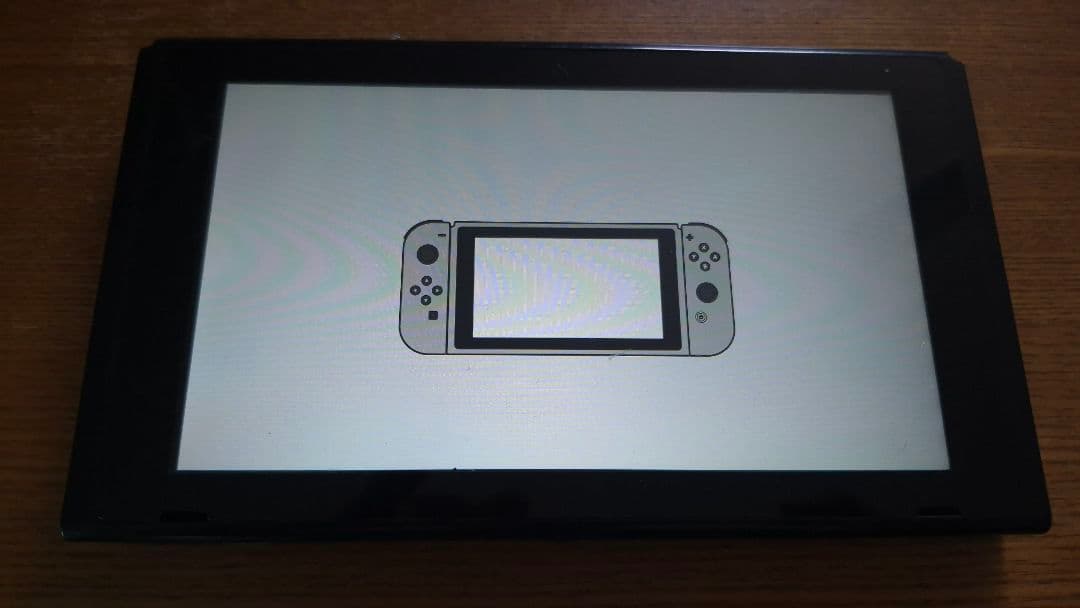 Nintendo switch　2017 本体 630NS