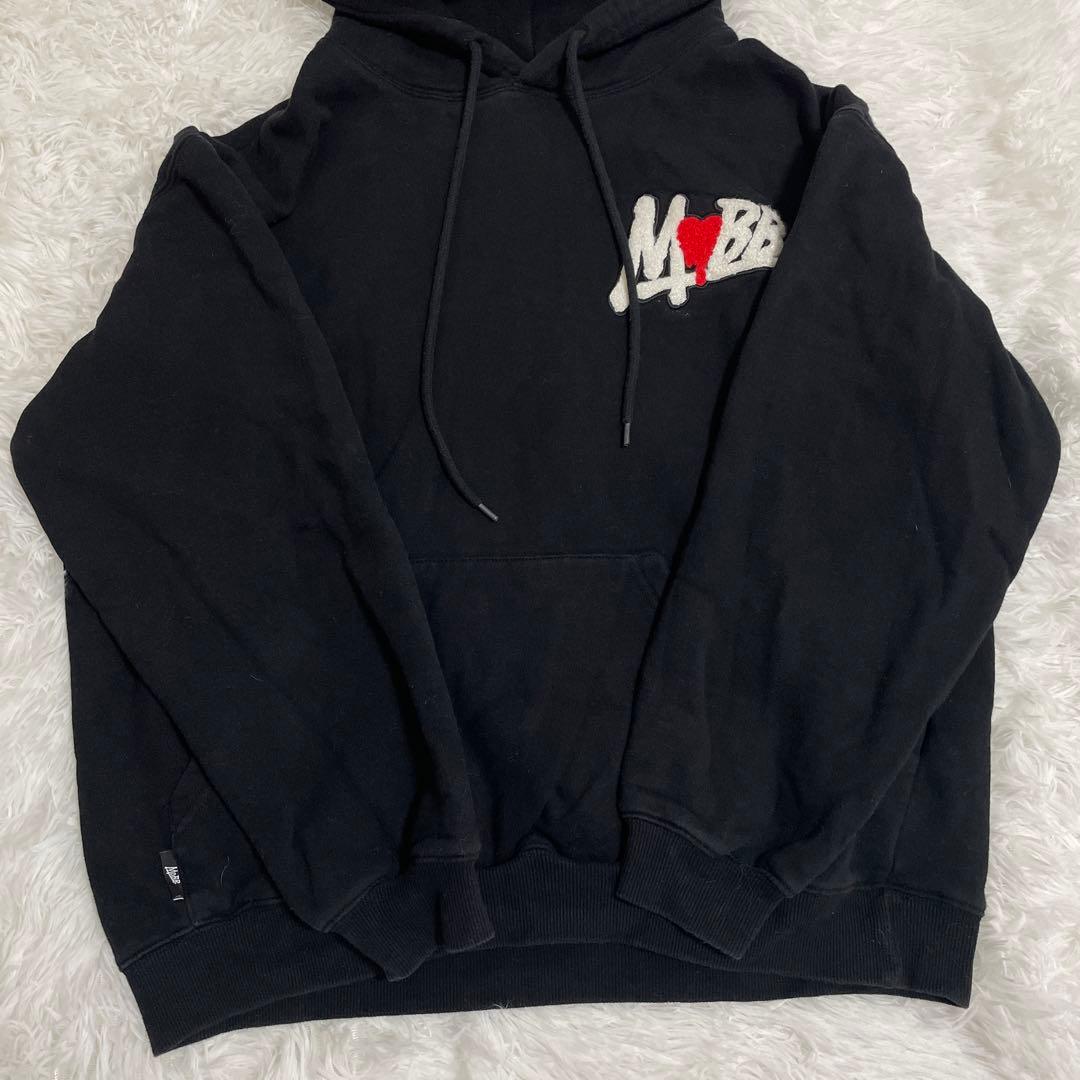 MOBB. ハートデザイン　刺繍　フード付きパーカー　L