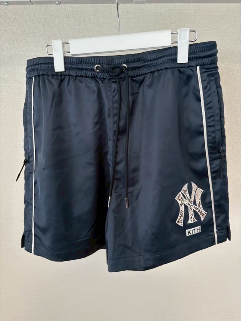 KITH × MLB NEW YORK YANKEESコラボ　ハーフパンツ　M