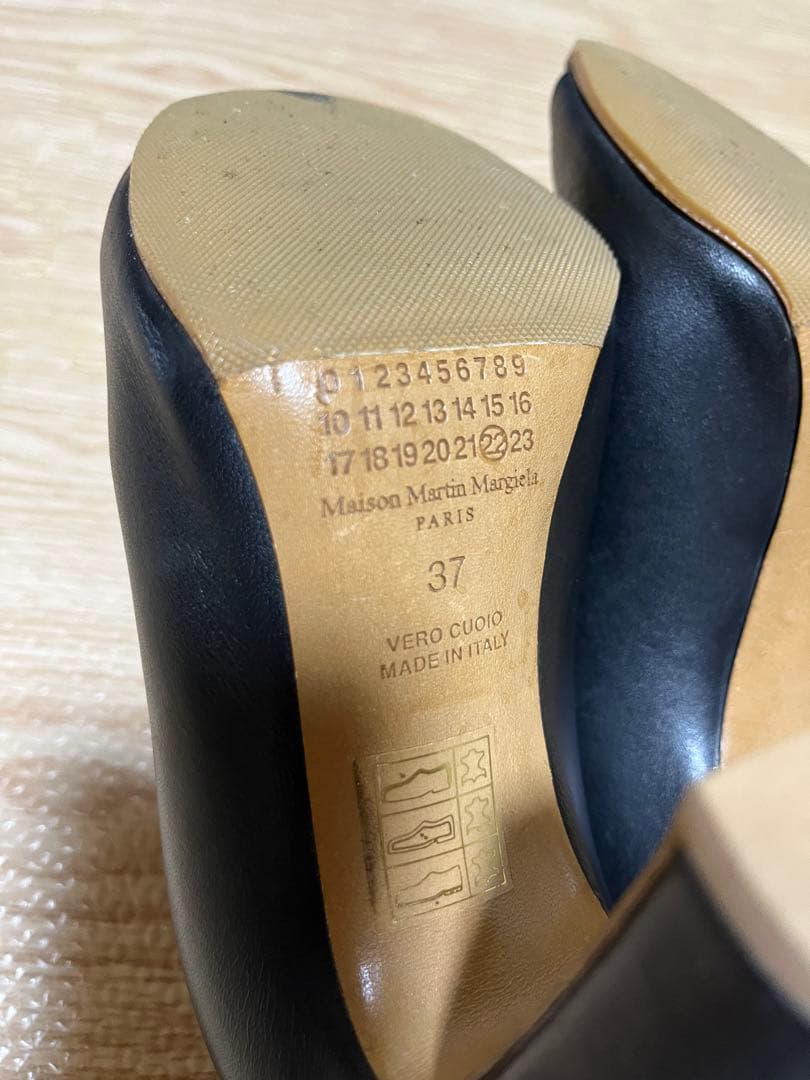 メゾンマルタンマルジェラ　黒 レザー オープントゥヒールサンダル size37