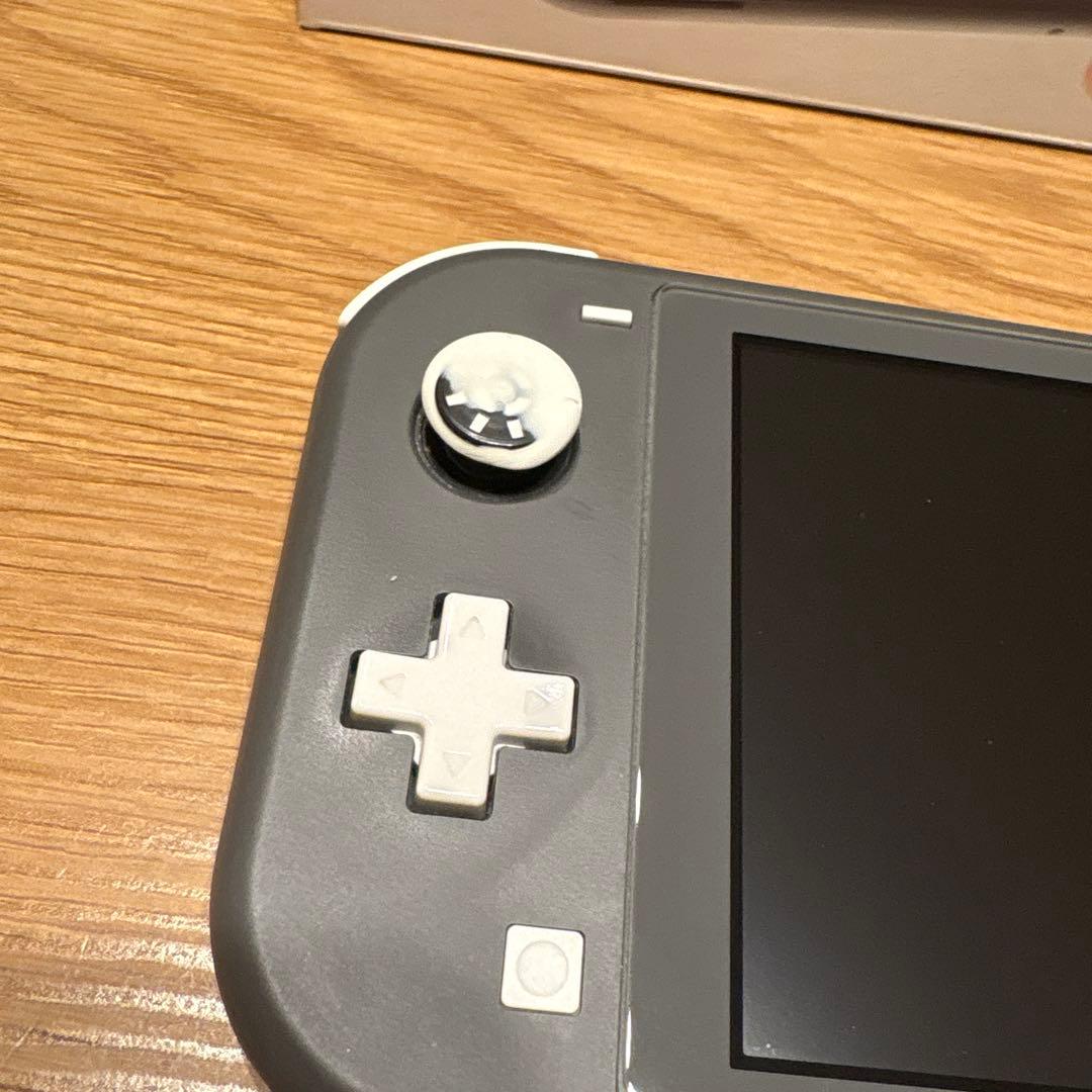 Nintendo Switch lite 本体　箱　充電器有り　グレー