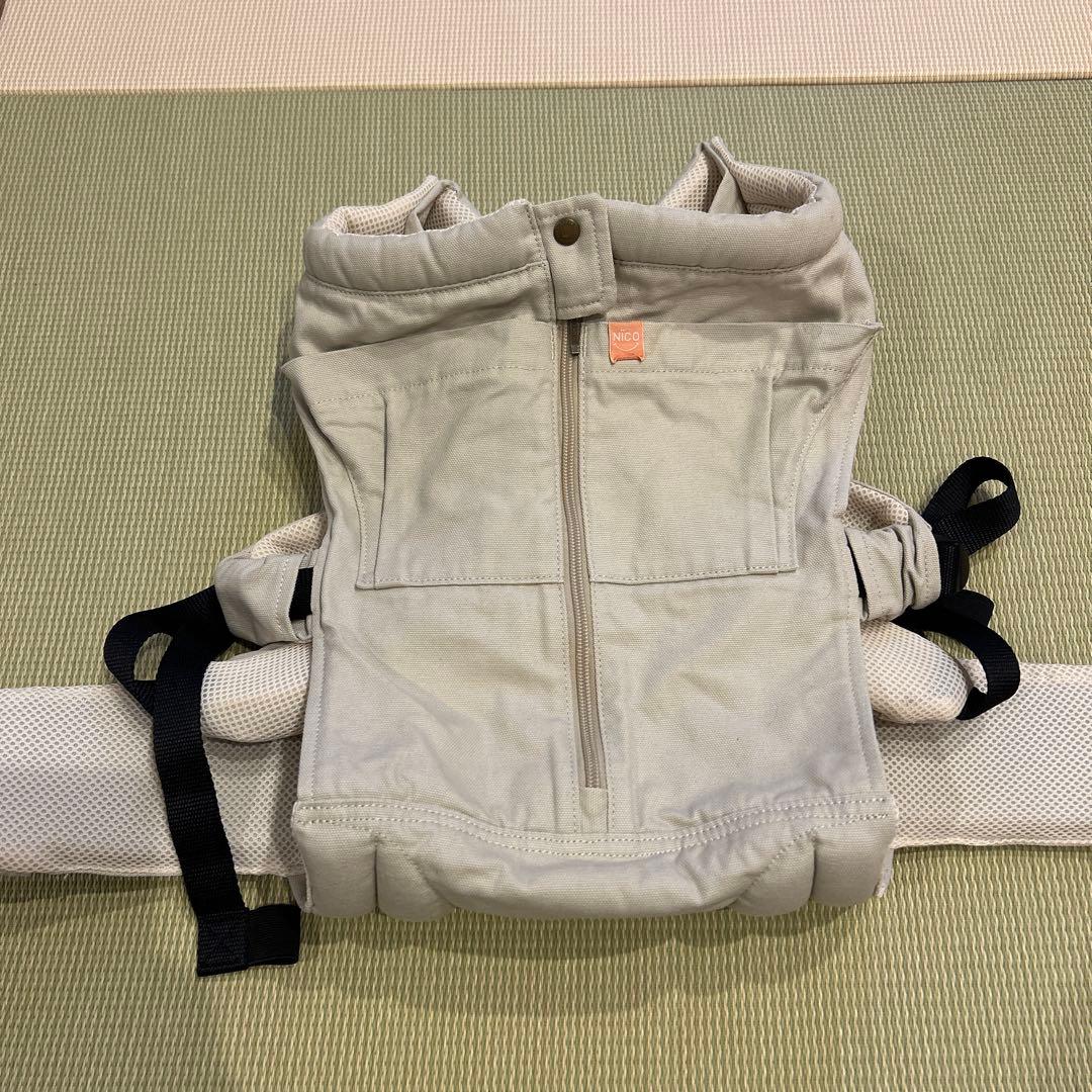 キューズベリー　抱っこ紐　nico サンドベージュ