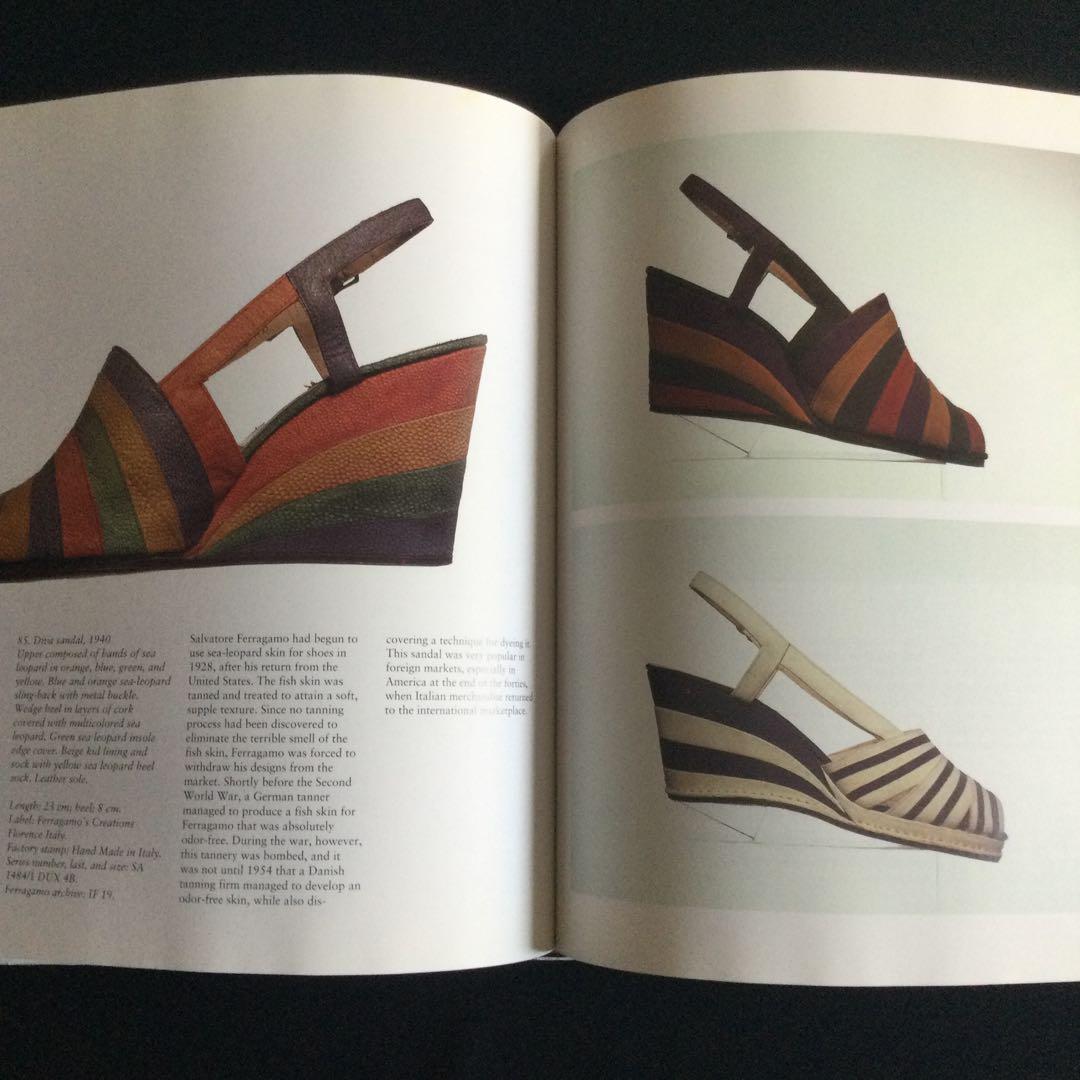 フェラガモ　洋書　シューズ　靴　Ferragamo Shoes ファッション