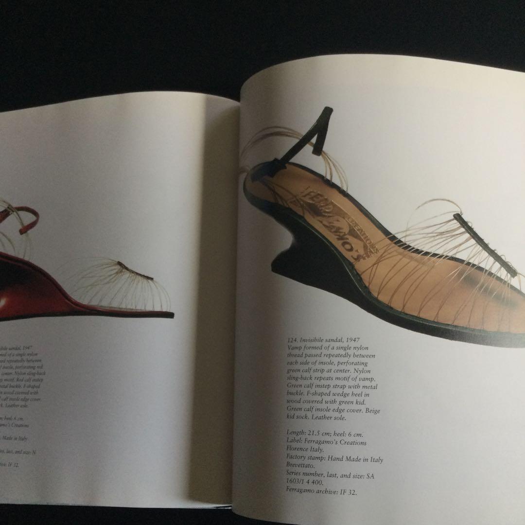フェラガモ　洋書　シューズ　靴　Ferragamo Shoes ファッション