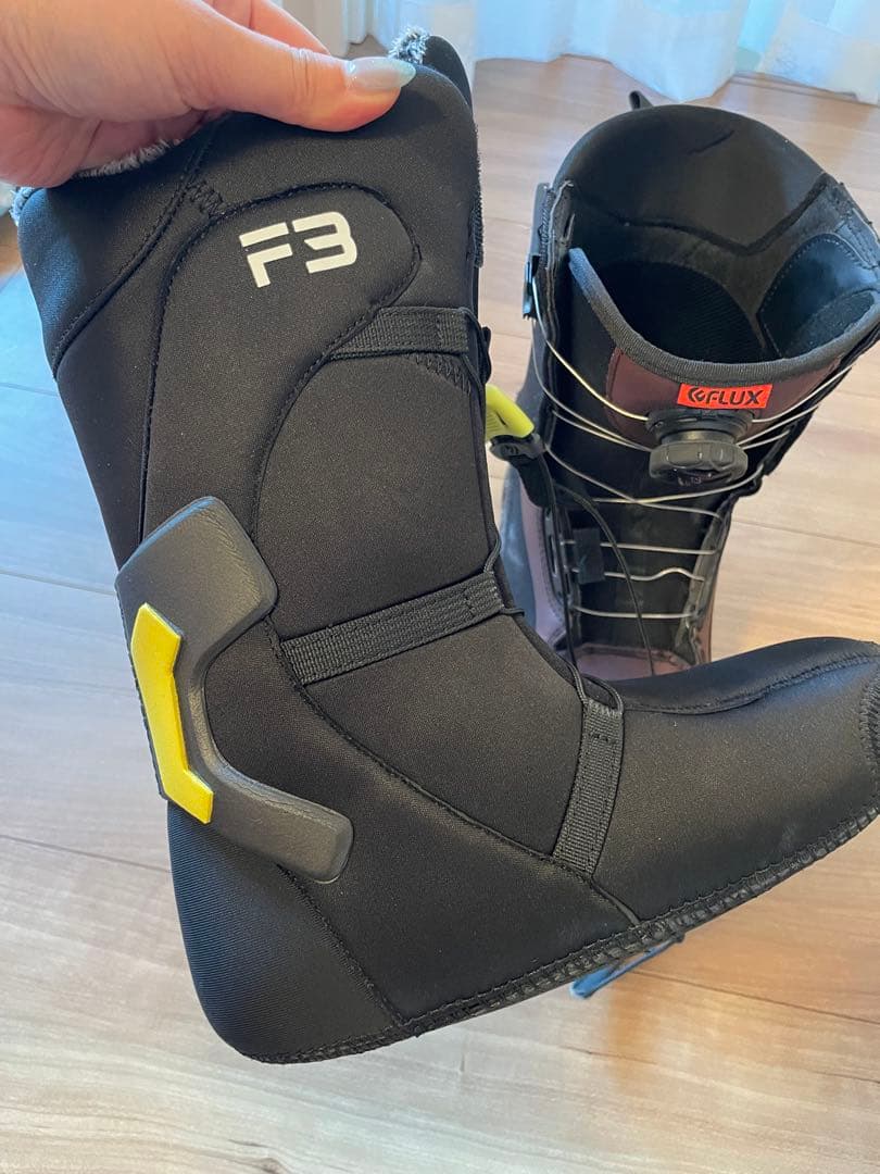 FLUX FL-BOA スノーボードブーツ 赤/黒