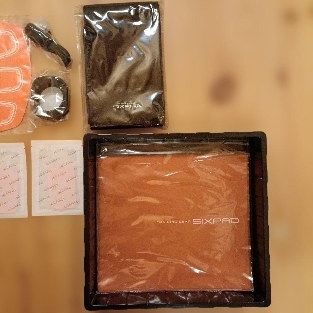 【新品未使用】SIXPAD Abs Fit 2 EMS腹筋トレーニング