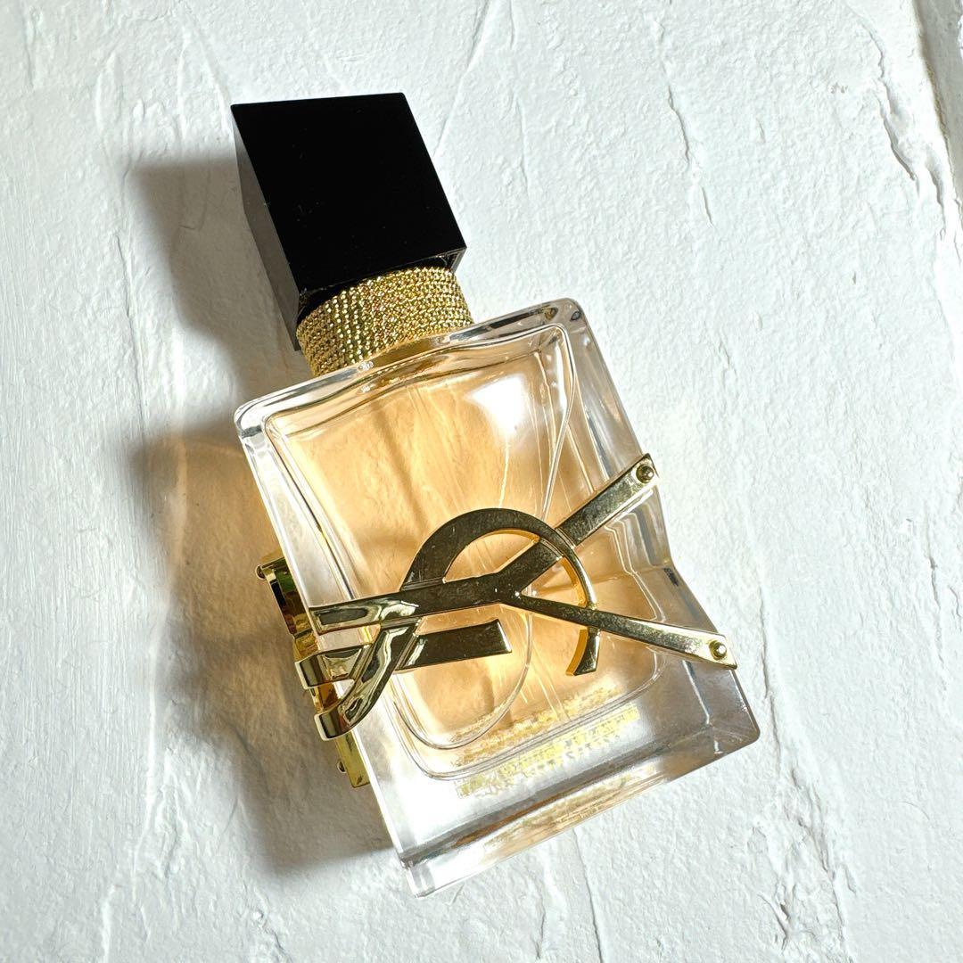 イヴ・サンローラン リブレ オーデトワレ 30ml