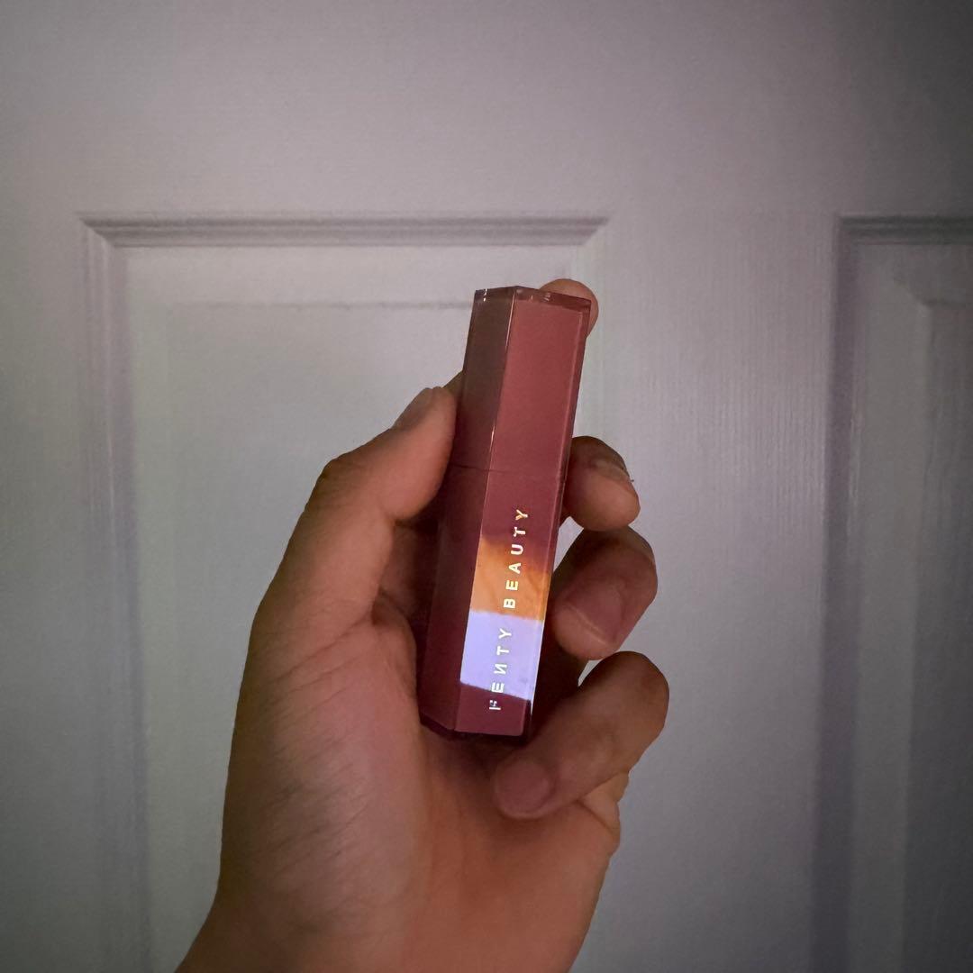 口紅 Fenty Beauty -IS IT FU$$Y 04-
