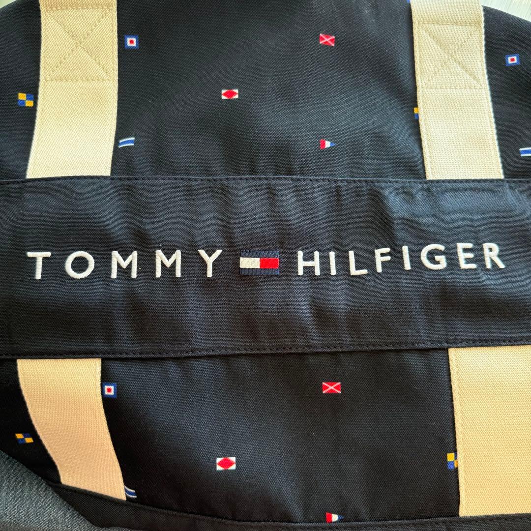 あんるー　トミーヒルフィガー　フラッグ　トリコロール　ロゴ　ボストン